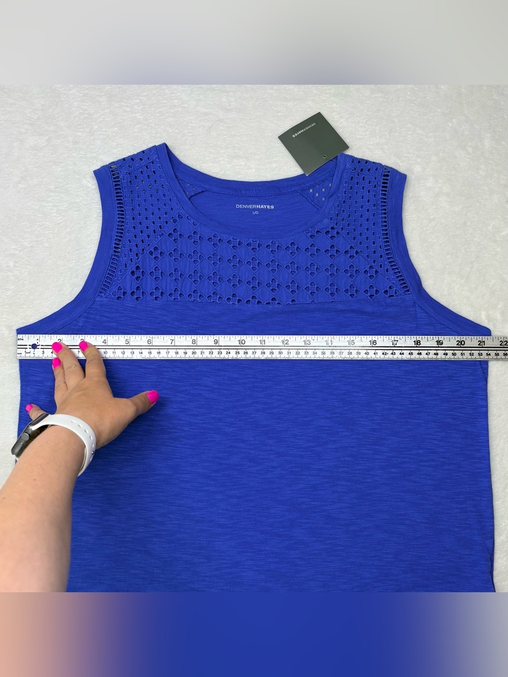 Denver Hayes Bright Blue Eyelet Lace Slub Knit Sleeveless Top Size Large NWT - Picture 7 of 10